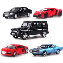 Load image into Gallery viewer, 4 color 1:32 Scale 14-16CM Alloy Cars  S320 W140 car Pull Back Diecast Model Toy with sound light Collection Gift toy Boys Kids
